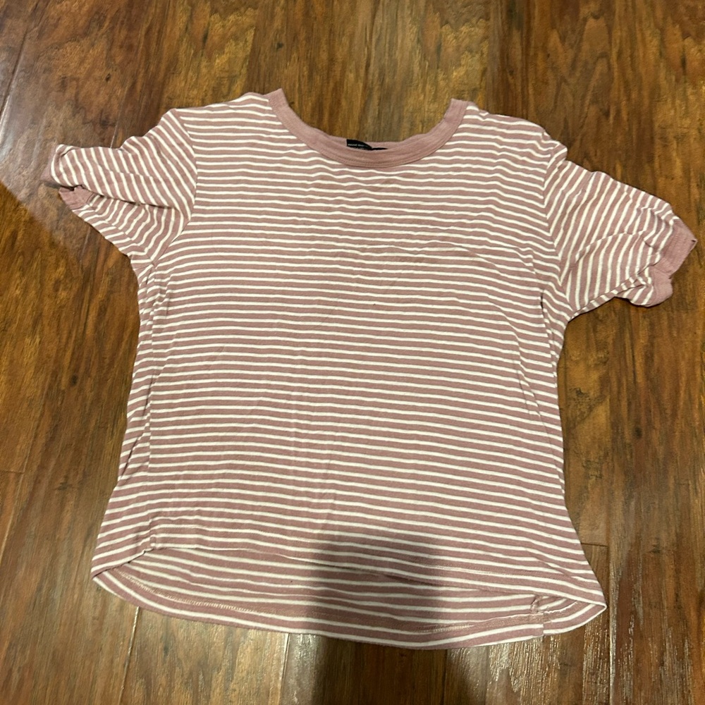 american eagle mauve striped cropped shirt